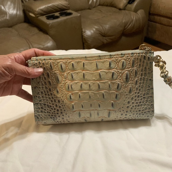 Brahmin Wristlet - Picture 7 of 10